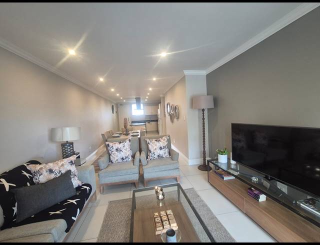 2 BEDROOM SIMPLEX FOR SALE IN LA LUCIA